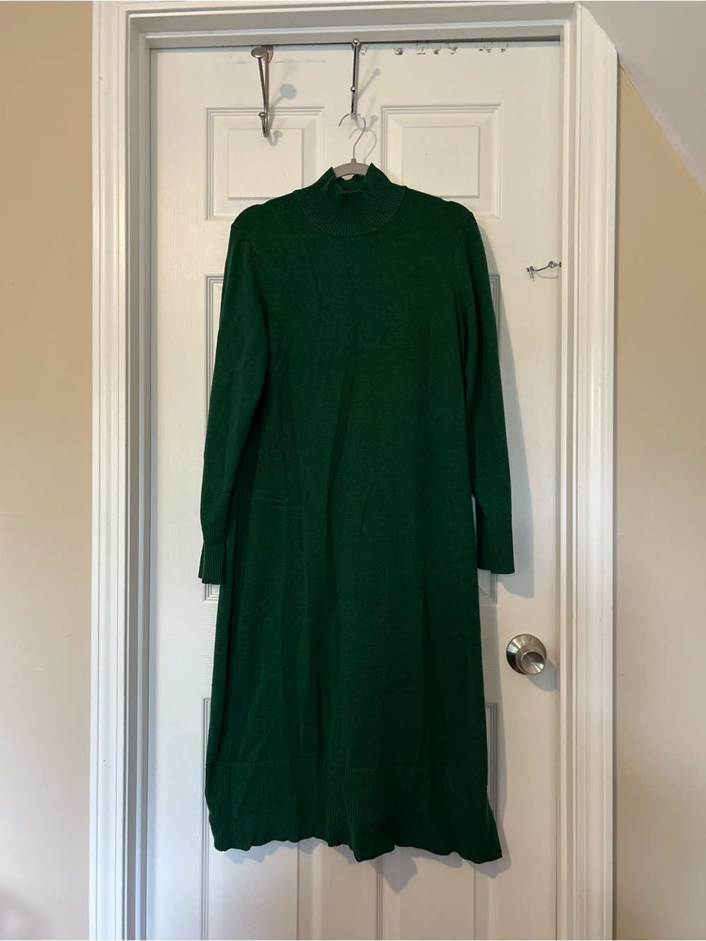 Emerald Green Long-Sleeve Knit Dress